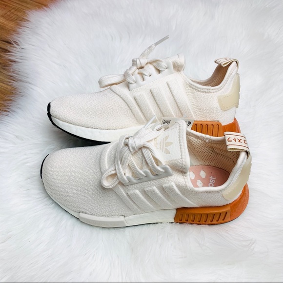adidas nmd r1 womens chalk white tech copper